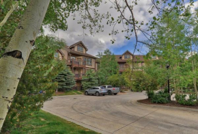 Corral Hideaway Steps from Downtown
